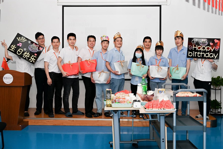 生日合影